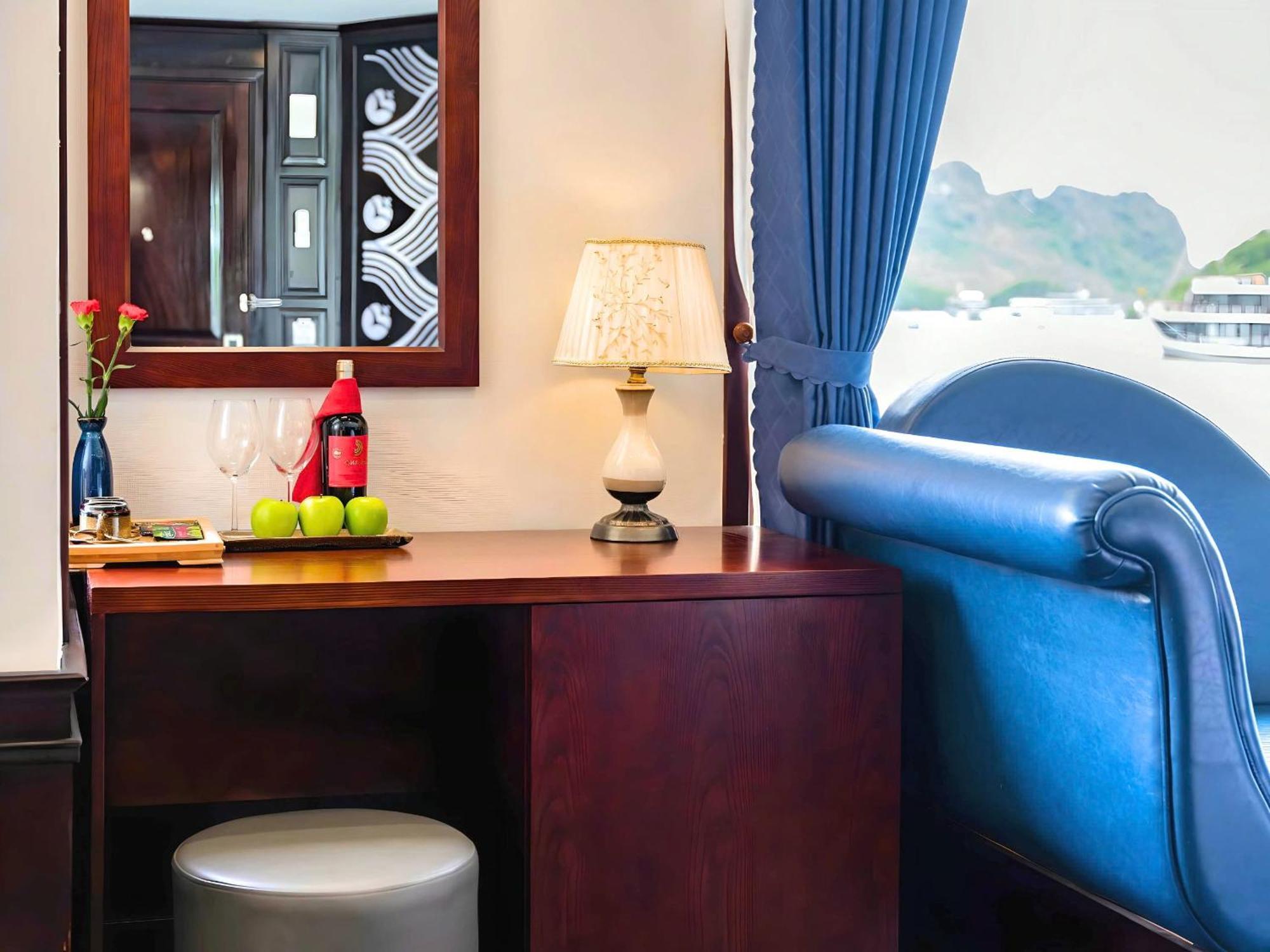 Hotel Le Journey Elegance Cruise Ha Long Esterno foto