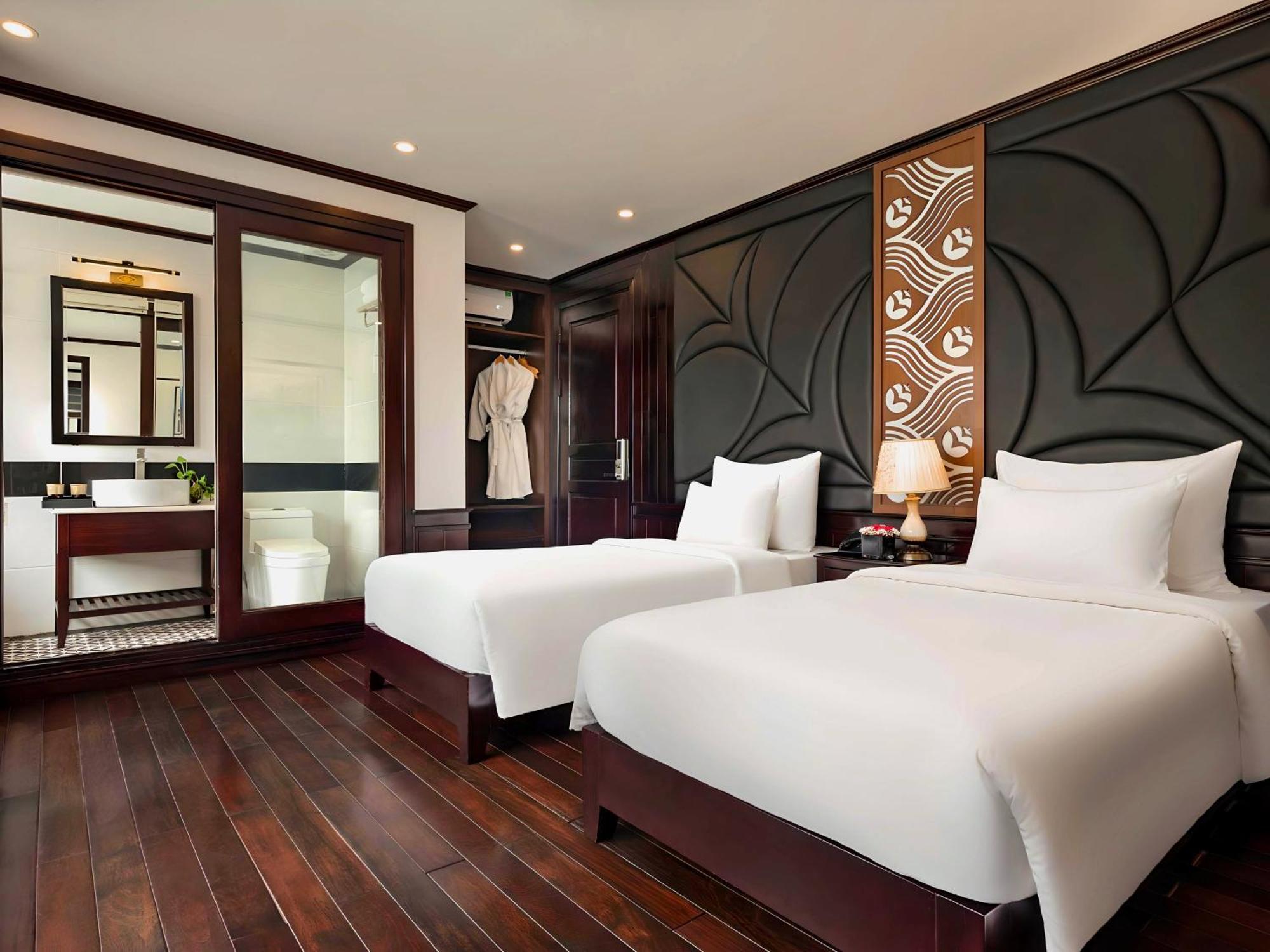 Hotel Le Journey Elegance Cruise Ha Long Esterno foto